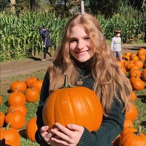 Meet your Posher, Sophie